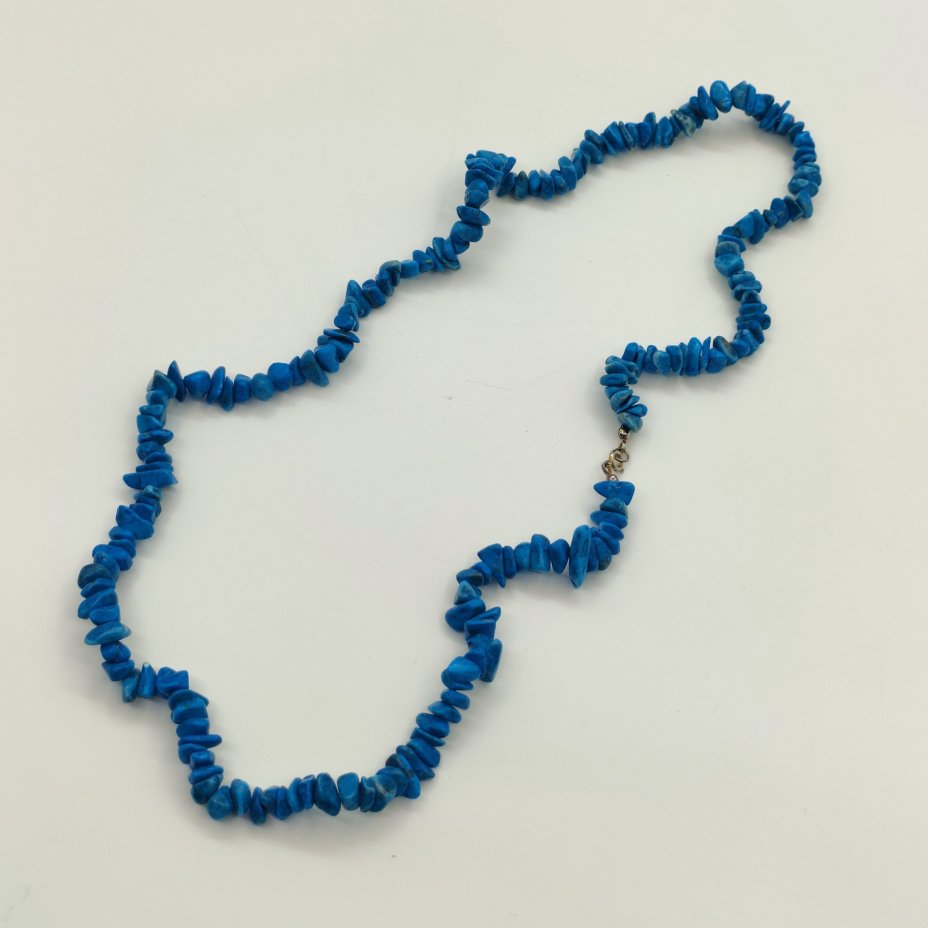 Бусы с бусинами различных форм и размеров с имитацией бирюзы, искусственная бирюза, металл, Азия, 1990-2015 гг.