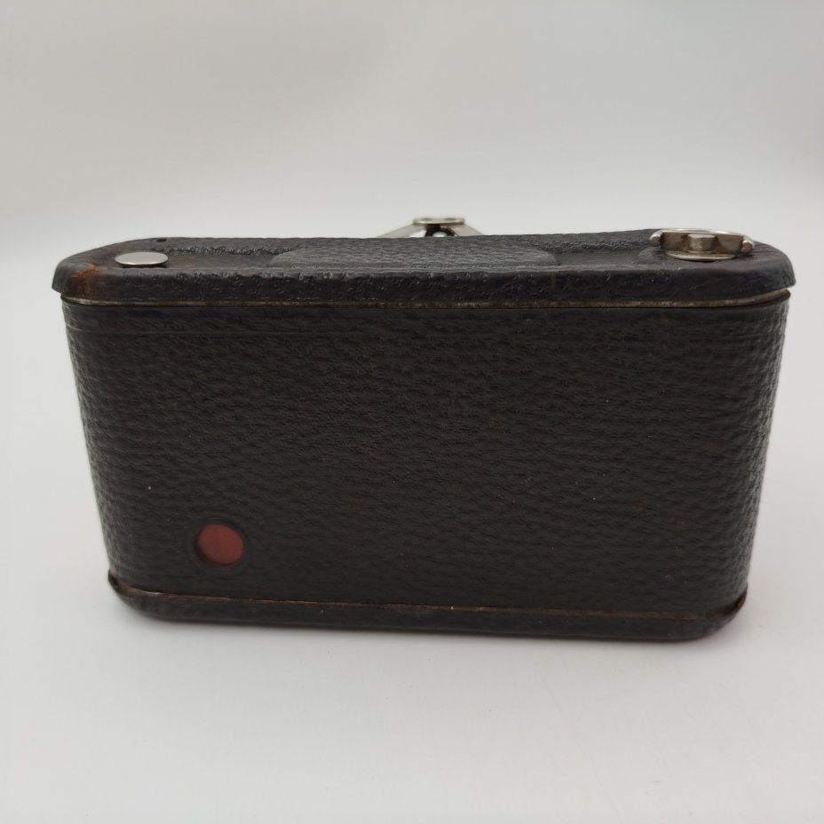 Фотоаппарат складной "No 1 Folding Pocket Kodak", фирма "Eastman Kodak Company", металл, стекло, кожа, США, 1905-1915 гг.