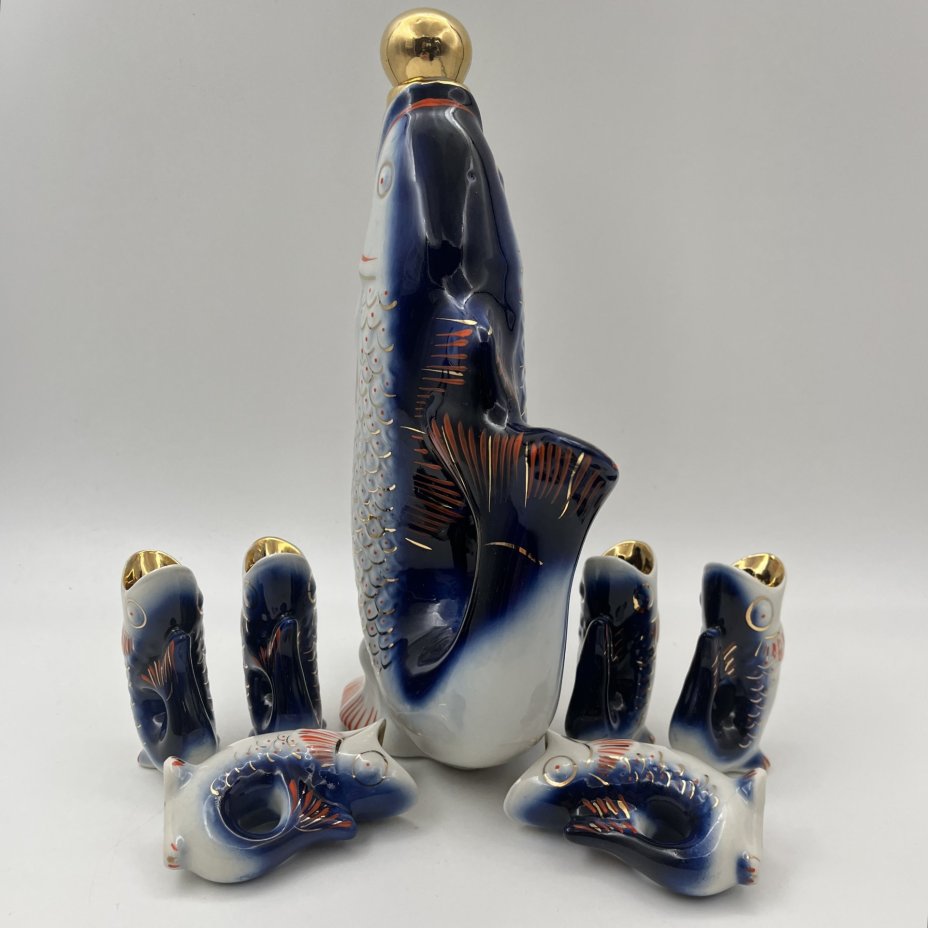 Набор для крепких напитков "Рыба" (штоф и 6 стопок), автор М.Д. Барамидзе