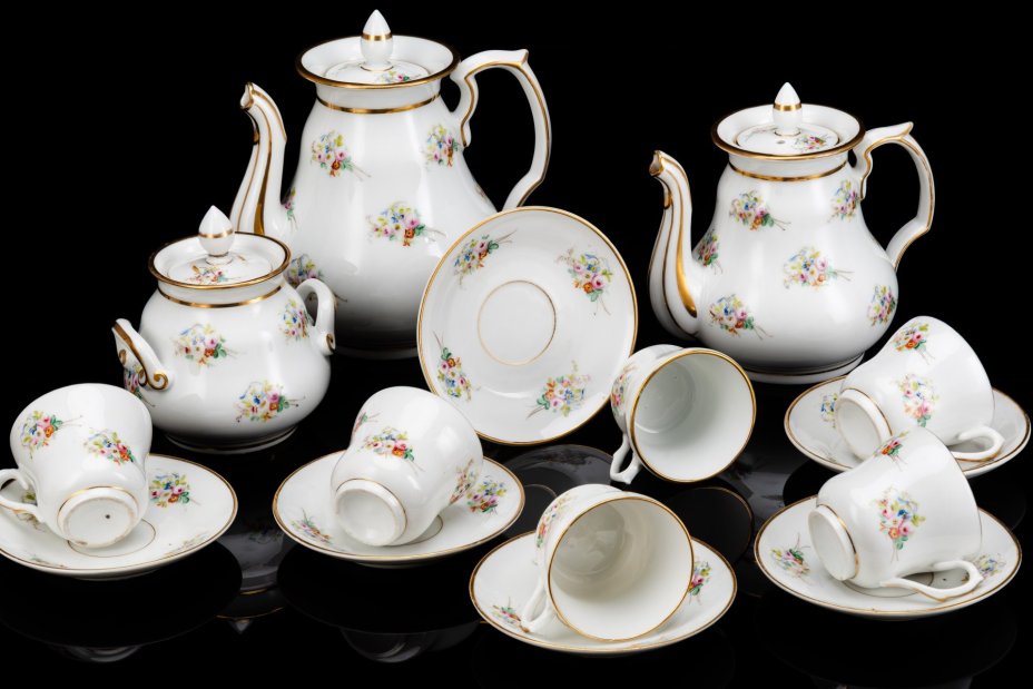 Сервиз чайно-кофейный с цветочным декором на 6 персон (15 предметов)