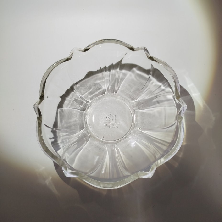Конфетница(салатник) фестончатым декором, стекло, Дятьковский хрустальный завод, СССР, 1960-1970 гг.