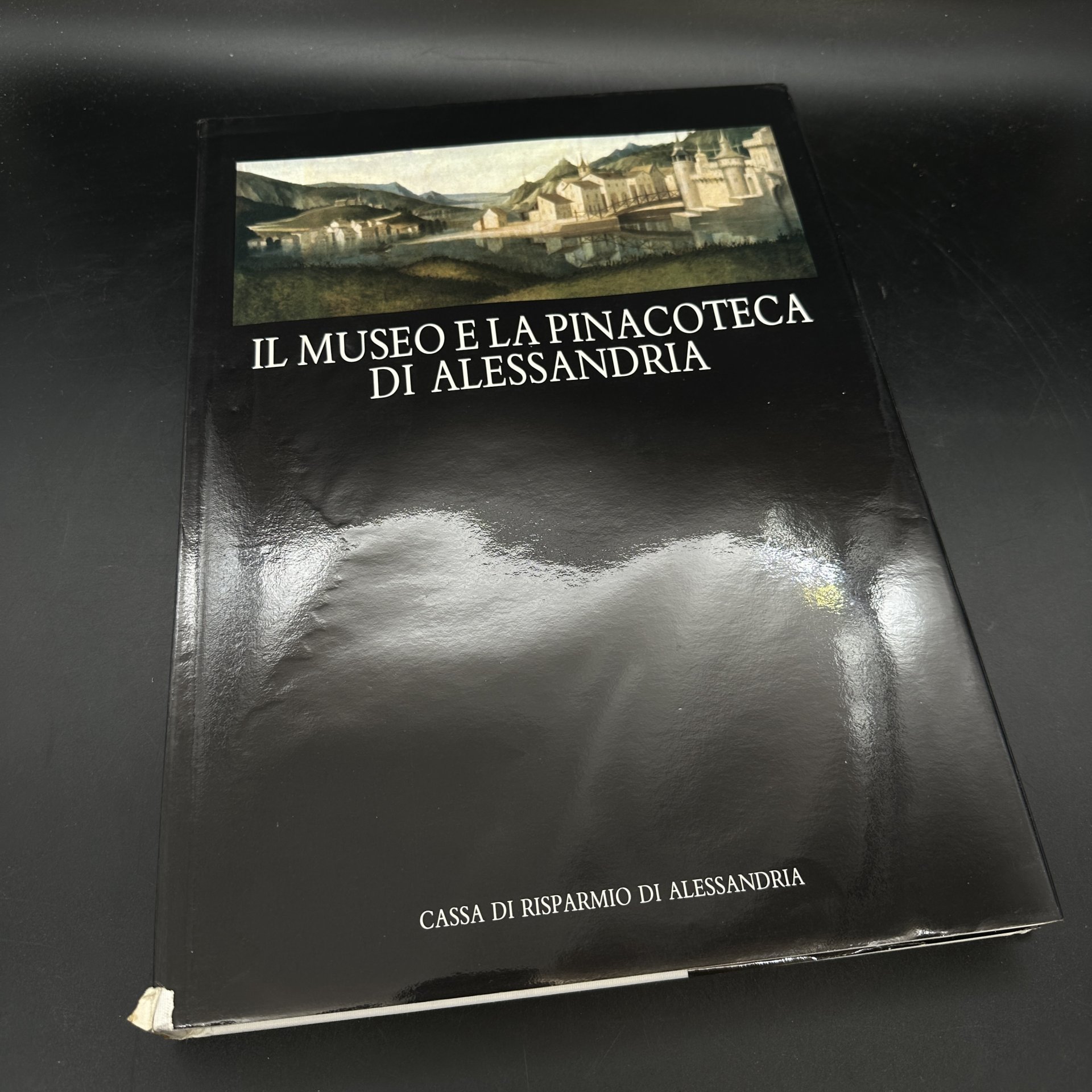 Альбом "Il museo e la pinacoteca di Alessandria" (на итальянском), в футляре