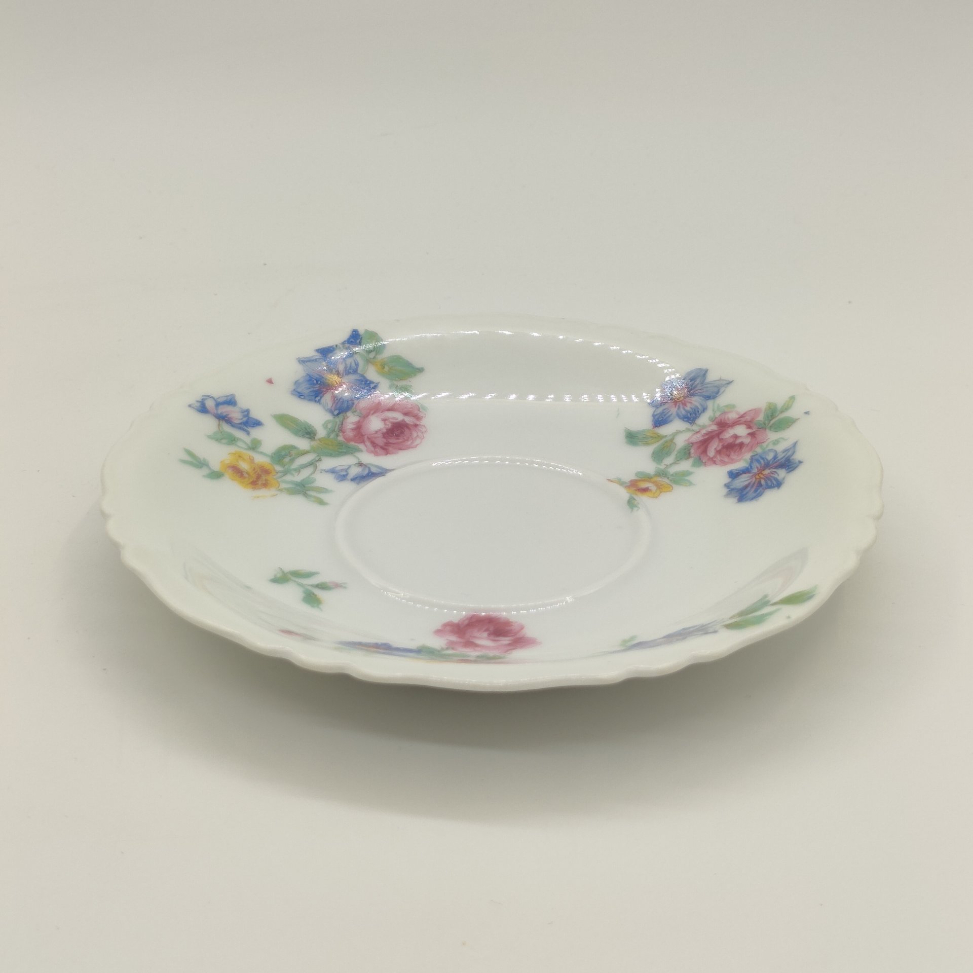Блюдце с цветочным декором, фарфор, деколь, Haviland, Limoges France, Франция, 1920-1931 гг., Haviland