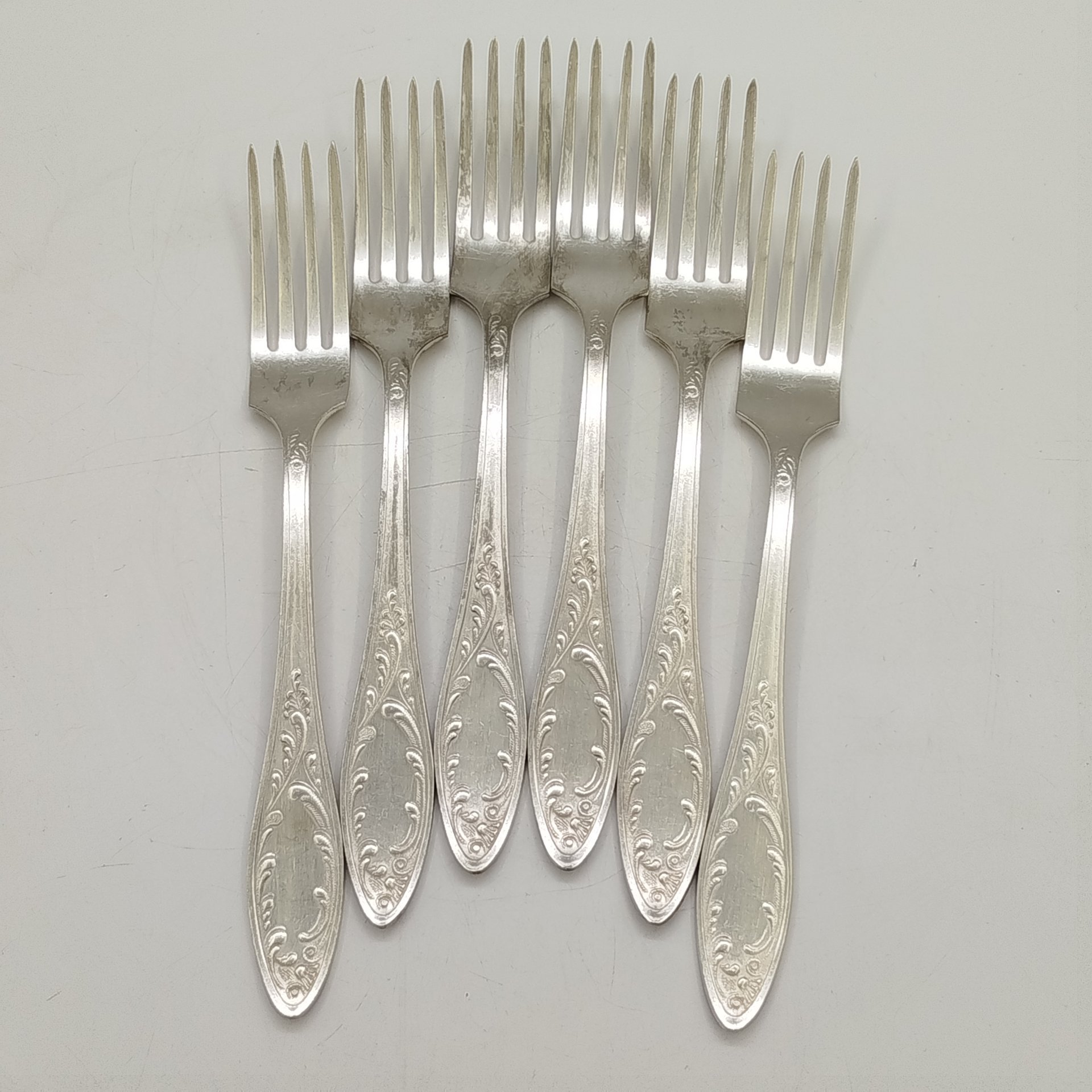 Набор из шести столовых вилок "Пламя", мНЦ (медь-никель-цинк), Кольчугинский завод цветных металлов, СССР, 1960-1980 гг.