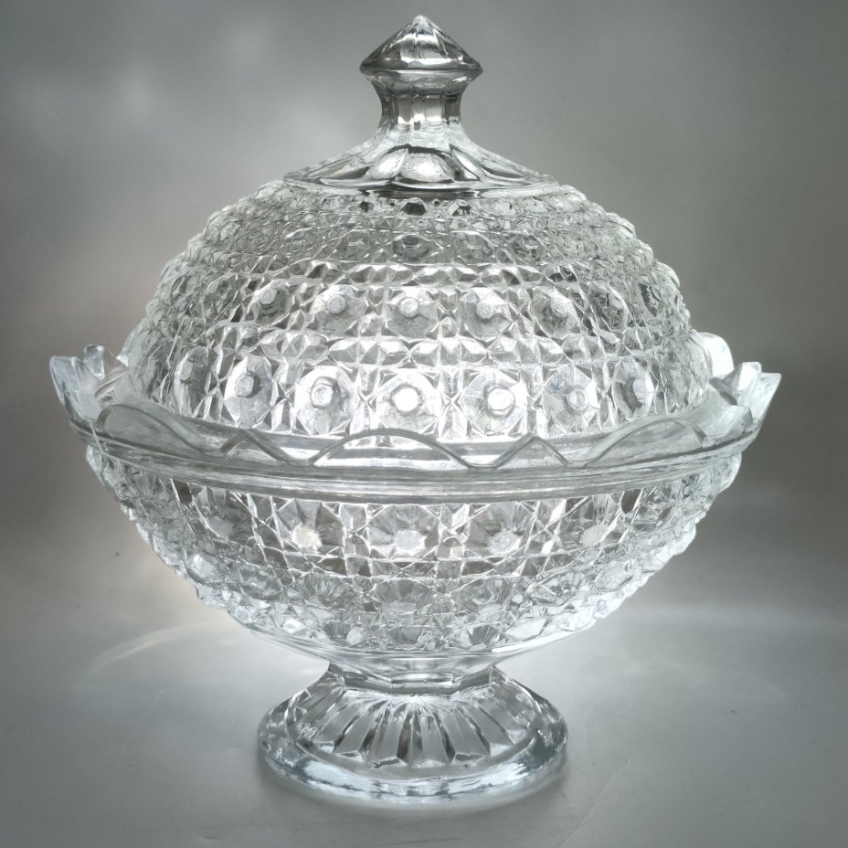 Конфетница "Шапка Мономаха", стекло, пресс, СССР, 1970-1990 гг.