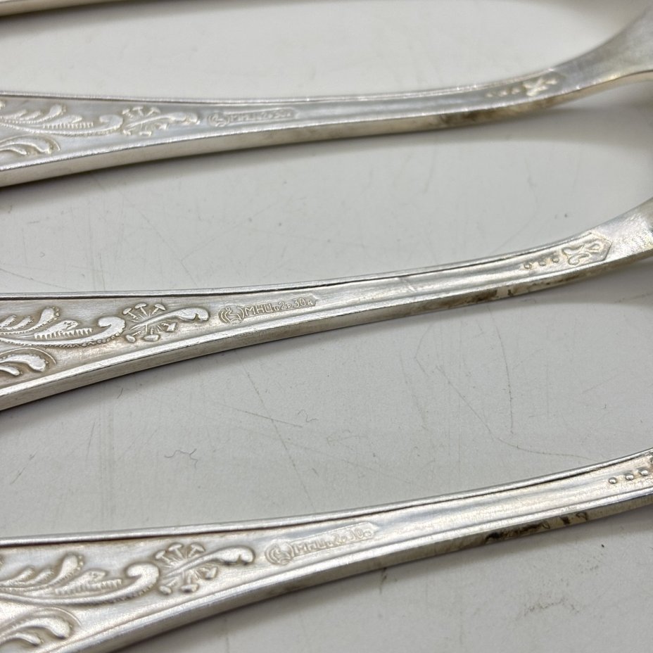 Набор из шести десертных вилок "Пламя", мНЦ (медь-никель-цинк), Кольчугинский завод цветных металлов, СССР, 1960-1990 гг.