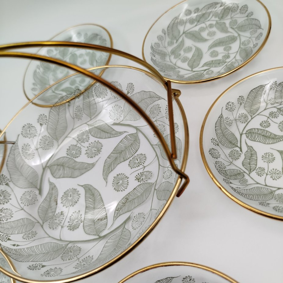 Набор сервировочный с растительным декором, стекло, металл, золочение, Ленинградское объединение электронного приборостроения «Светлана», СССР, 1980-1990 гг.