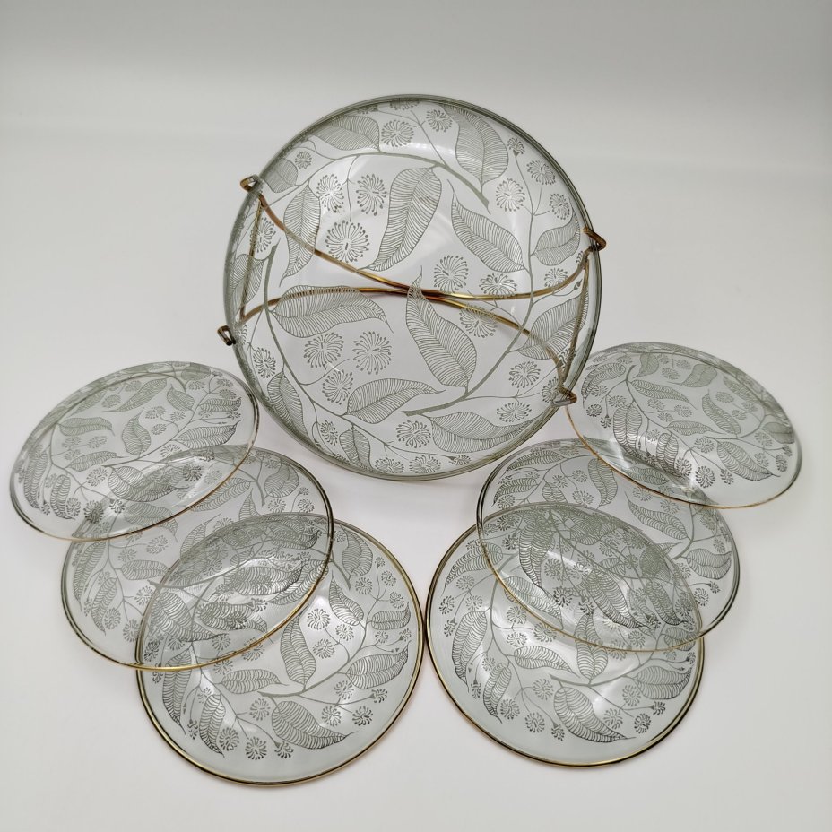 Набор сервировочный с растительным декором, стекло, металл, золочение, Ленинградское объединение электронного приборостроения «Светлана», СССР, 1980-1990 гг.