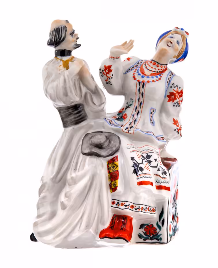 Статуэтка "Солоха и Дьяк", фарфор, роспись, Киевский экспериментальный завод, автор В. Мусиенко, Украина, 1991-2015 гг., Киевский экспериментальный керамико-художественный завод (КЭКХЗ)