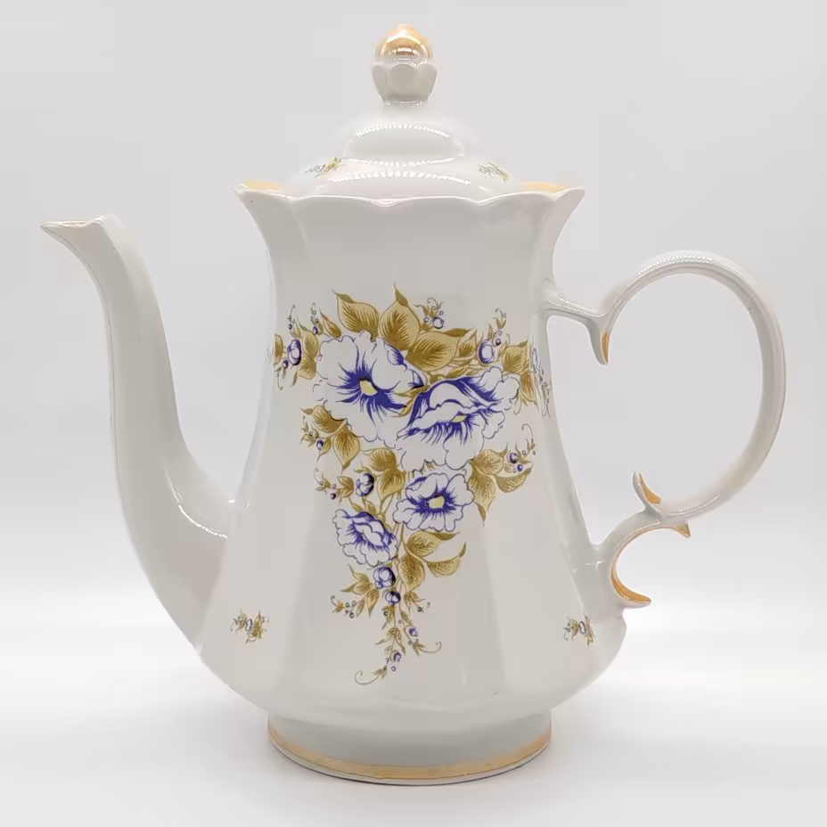 Кофейник с цветочным декором, Коростенский фарфоровый завод (КФЗ)