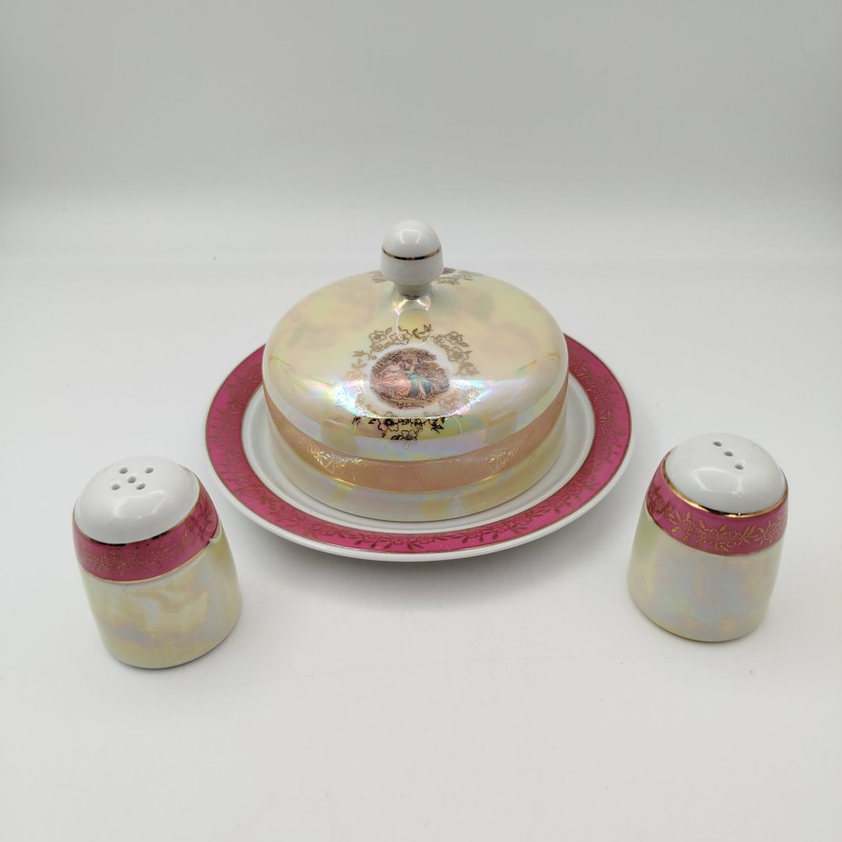 Набор для сервировки стола "Мадонна" (масленка, солонка, перечница), фарфор, деколь, люстр, золочение, Spezial Eisenberg Porzellan (SEP), ГДР, 1970-1990 гг.