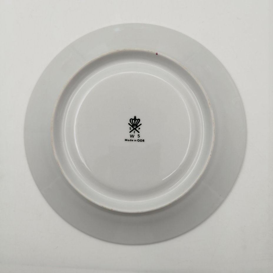 Набор для сервировки стола "Мадонна" (масленка, солонка, перечница), фарфор, деколь, люстр, золочение, Spezial Eisenberg Porzellan (SEP), ГДР, 1970-1990 гг.