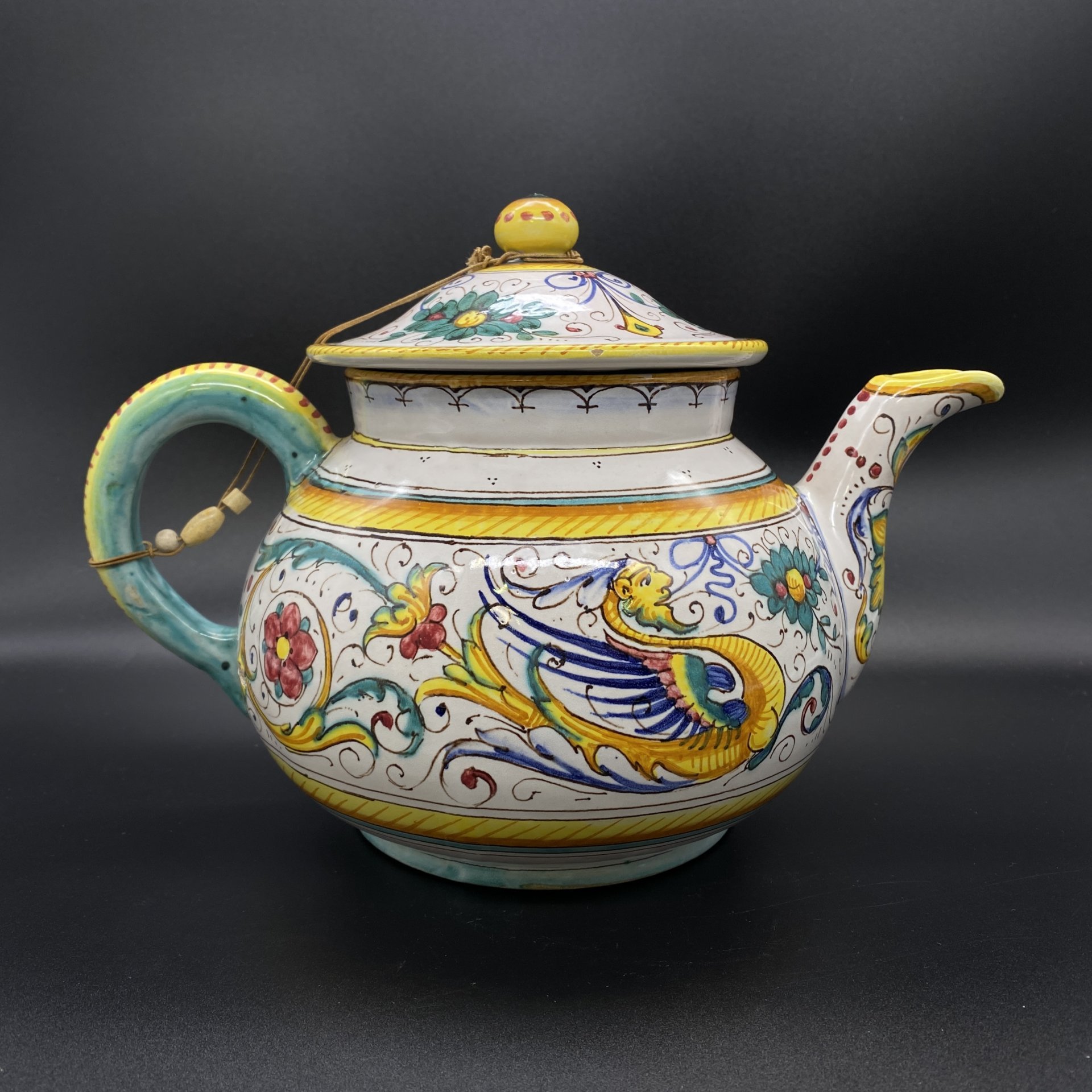 Чайник заварочный, украшенный мифологическими образами, Grazia Deruta