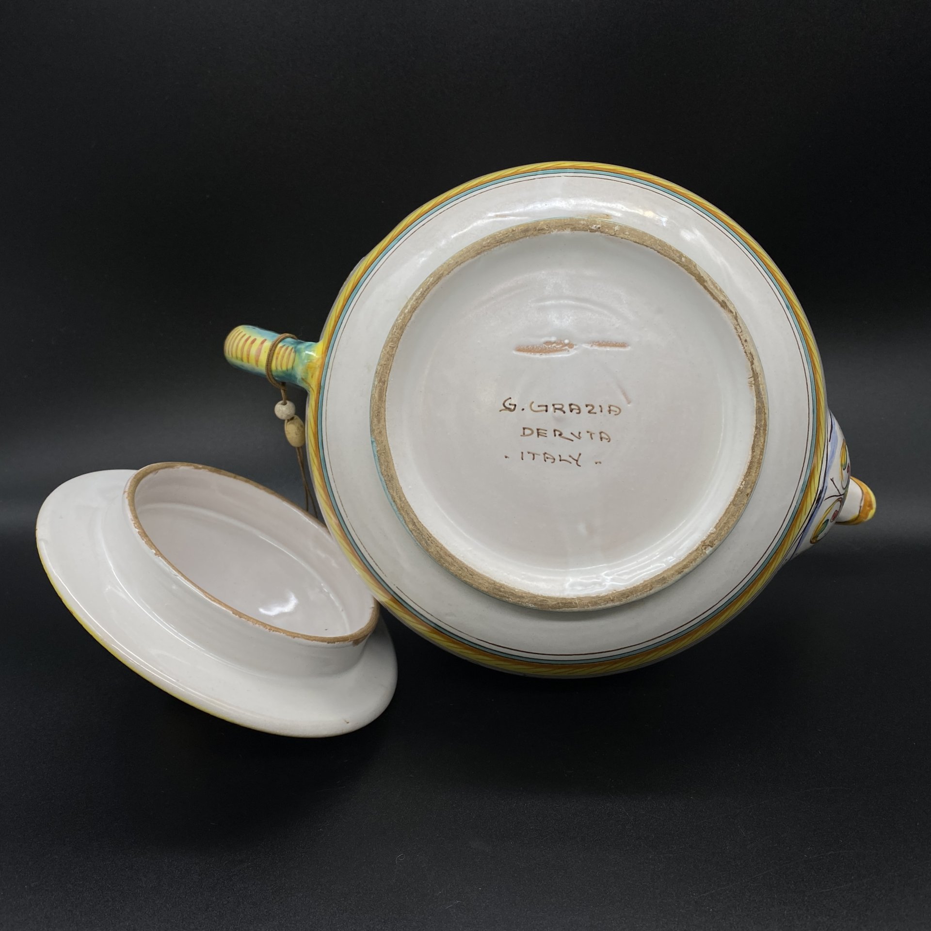 Чайник заварочный, украшенный мифологическими образами, Grazia Deruta
