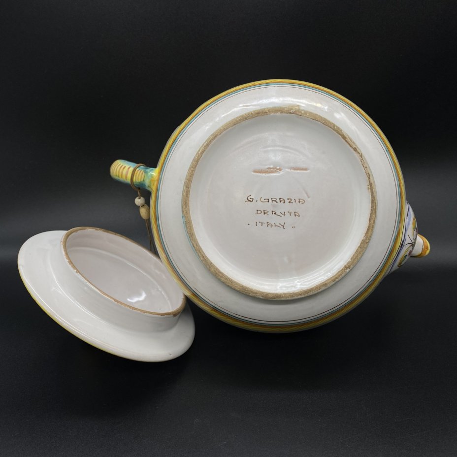 Чайник заварочный, украшенный мифологическими образами, Grazia Deruta