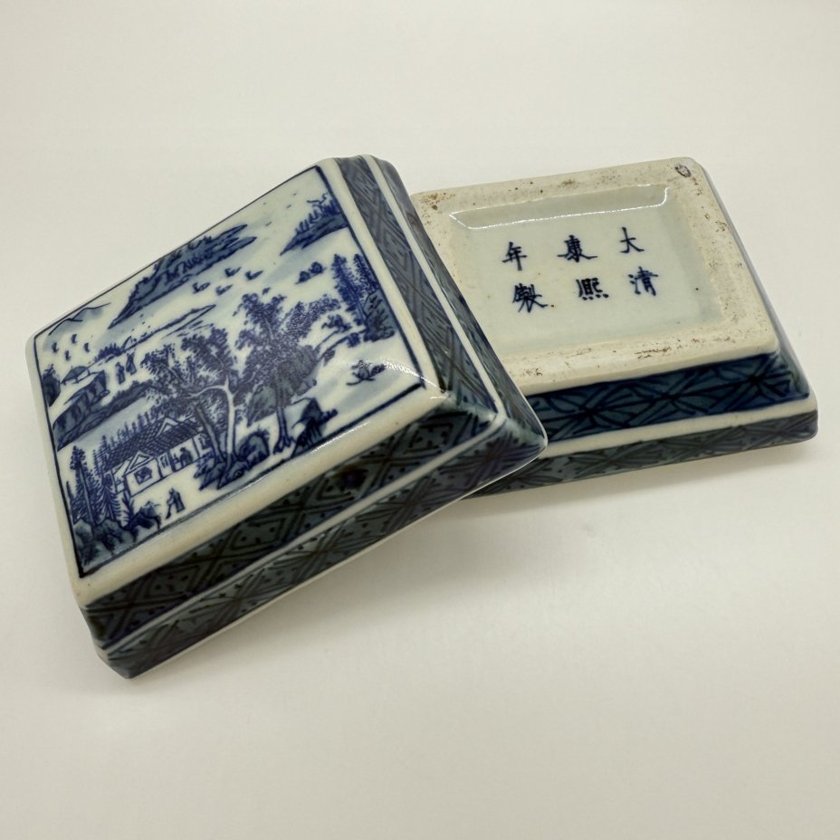 Шкатулка, украшенная пейзажем, фарфор, роспись, Китай, 1980-2000 гг., Китай
