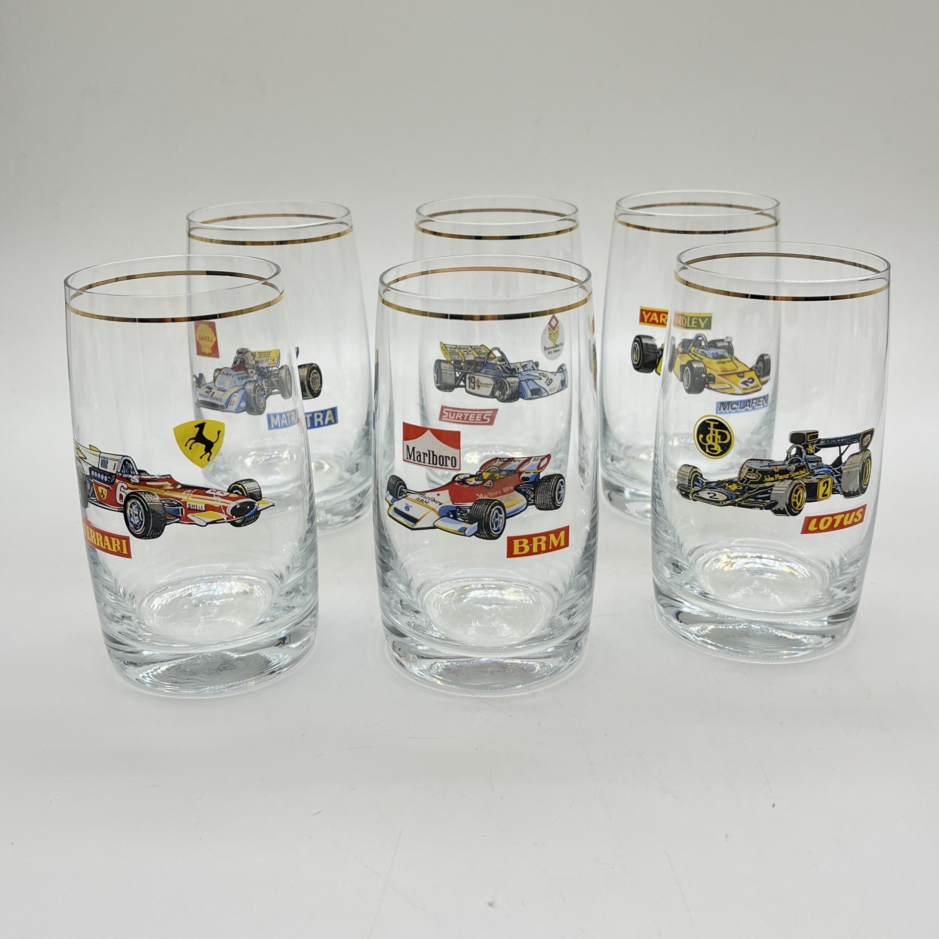 Стаканы с изображением гоночных автомобилей для прохладительных напитков (6 шт.), стекло, деколь, золочение, Bohemia Evpas, Чехия, 1980-2000 гг.