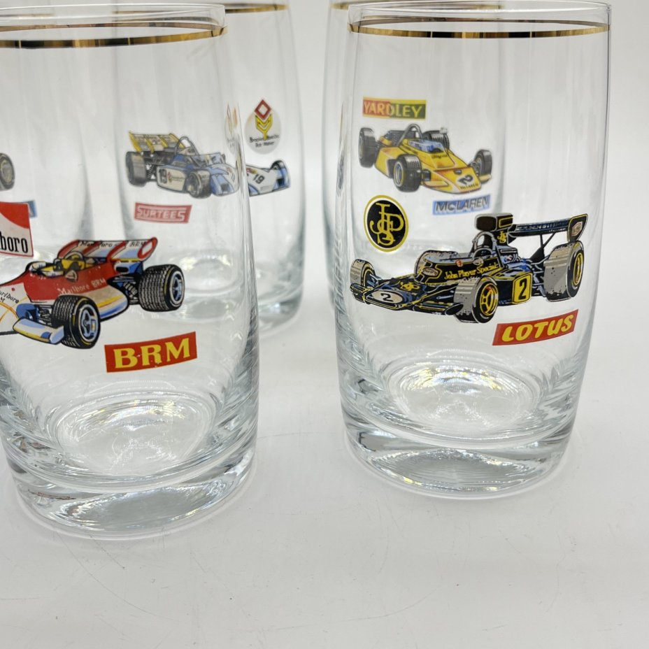Стаканы с изображением гоночных автомобилей для прохладительных напитков (6 шт.), стекло, деколь, золочение, Bohemia Evpas, Чехия, 1980-2000 гг.