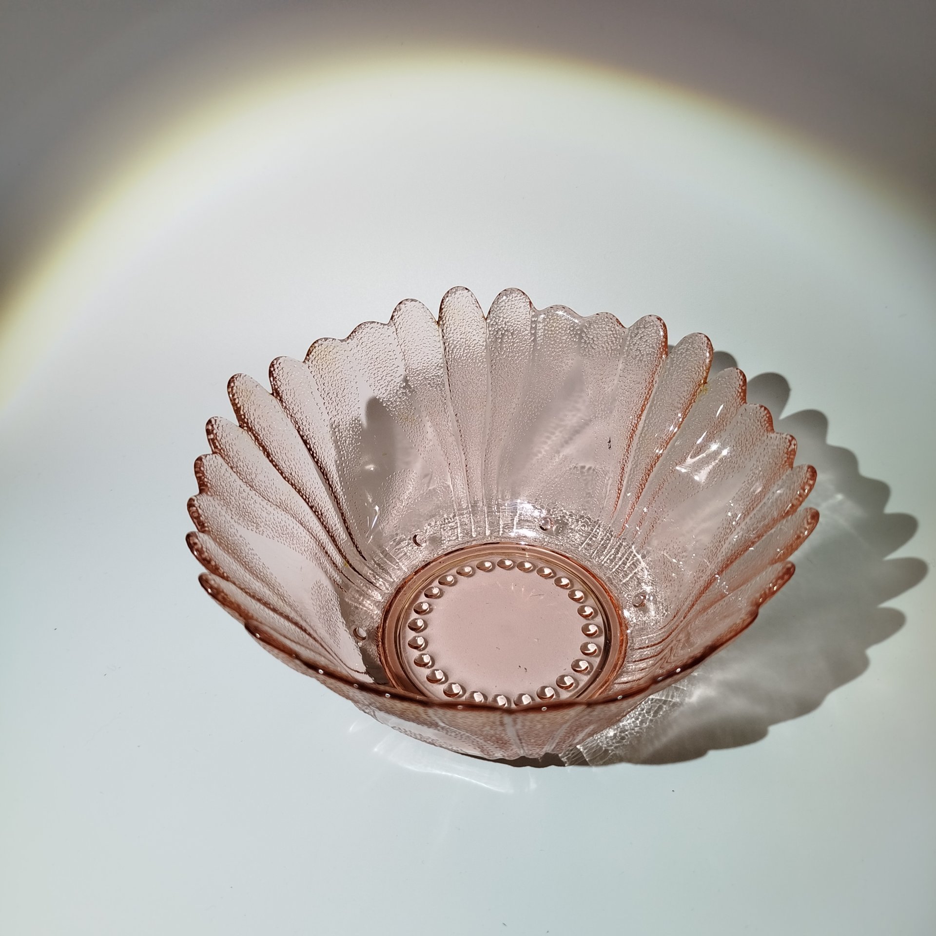 Набор из двух конфетниц(салатников) с фестончатым декором, цветное стекло, СССР, 1970-1990 гг.