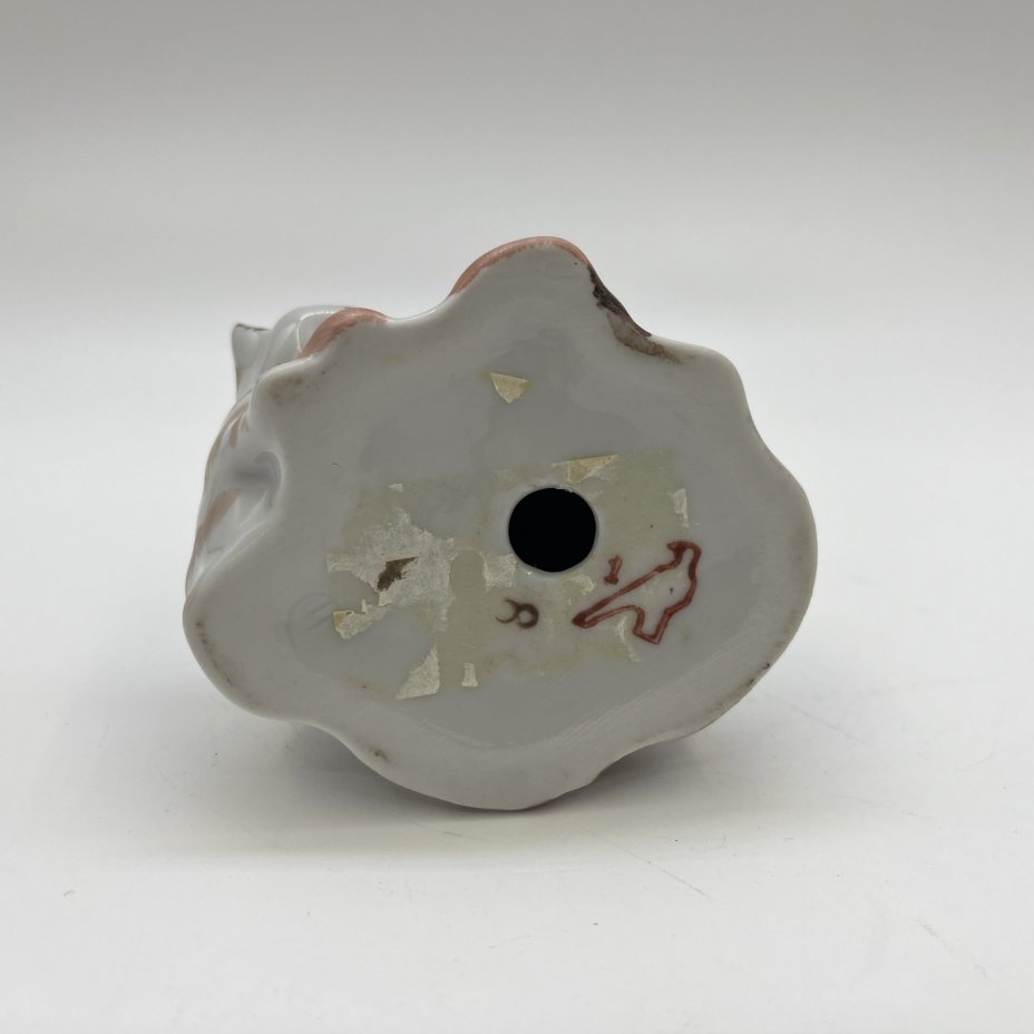 Статуэтка "Сторож в белом тулупе", фарфор, роспись, Дулевский фарфоровый завод (Дулёво), Россия, 2000-2010 гг.