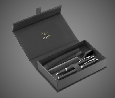 Набор из 2х ручек и чехла в подарочной коробке Parker "IM Black CT". Шариковая ручка и перьевая ручка, чехол экокожа, чернила синие, стержень М 1,0мм, Лаки и смолы: лак, латунь