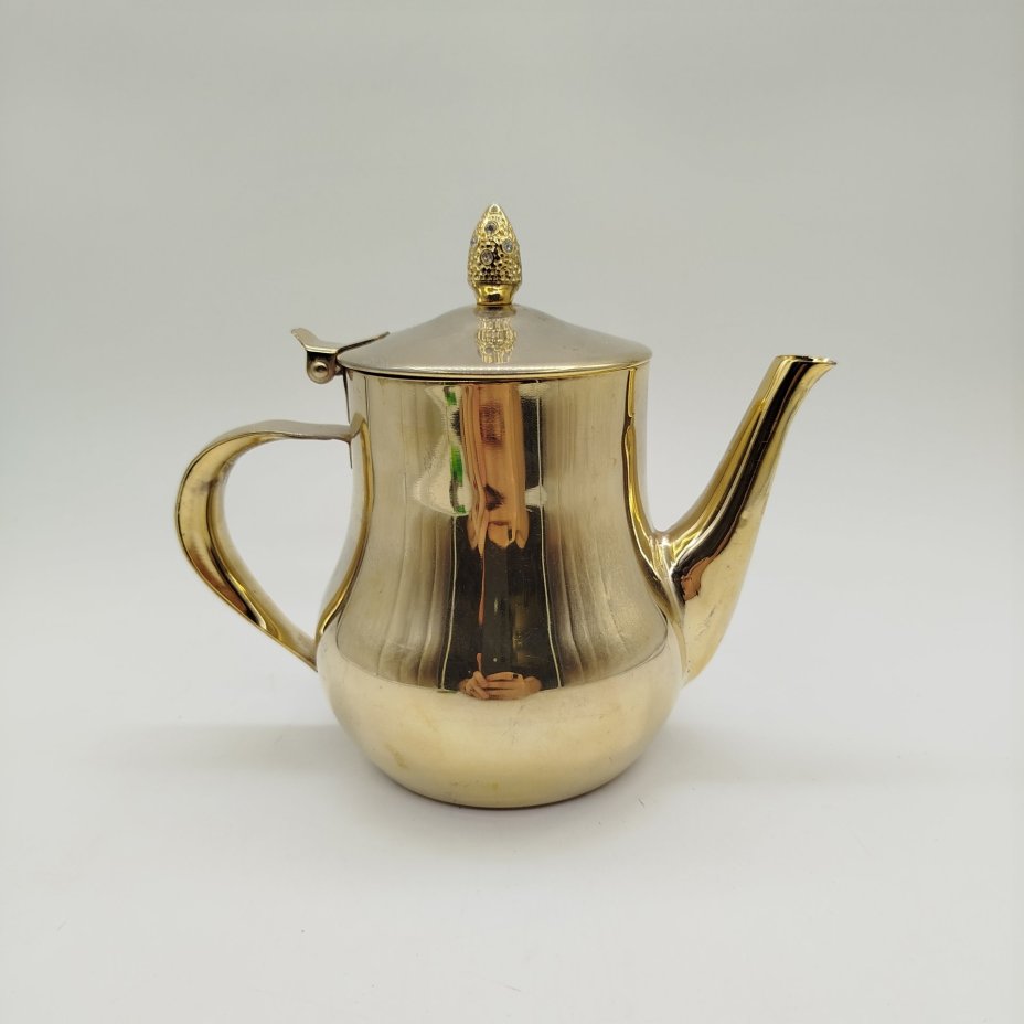 Чайник с растительным декором, металл, золочение, Европа, 1990-2000 гг.