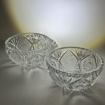 Набор из 2 розеток с геометрическим декором, хрусталь, алмазная грань, СССР, 1970-1990 гг.