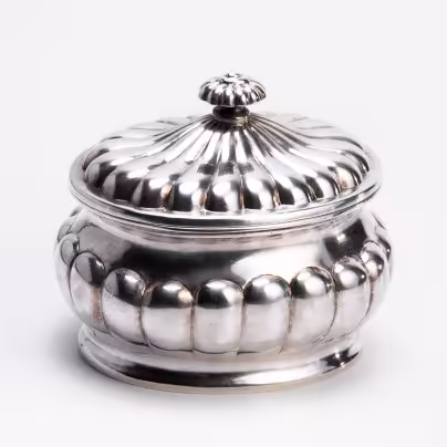 Сахарница с фигурным туловом, серебро 925 пр., Австрия, 1900-1922 гг.