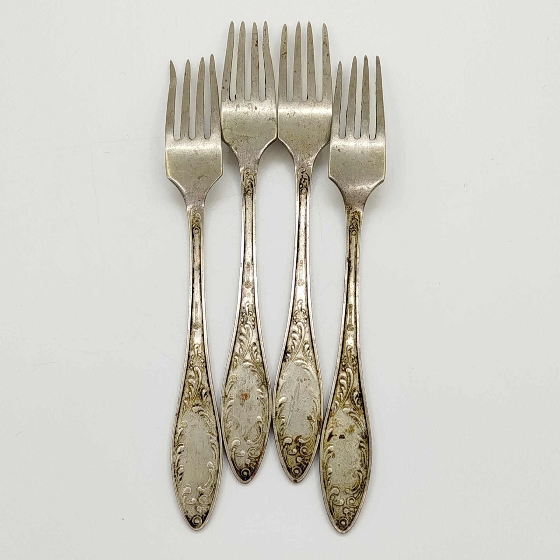 Набор из 4-х столовых вилок "Пламя"