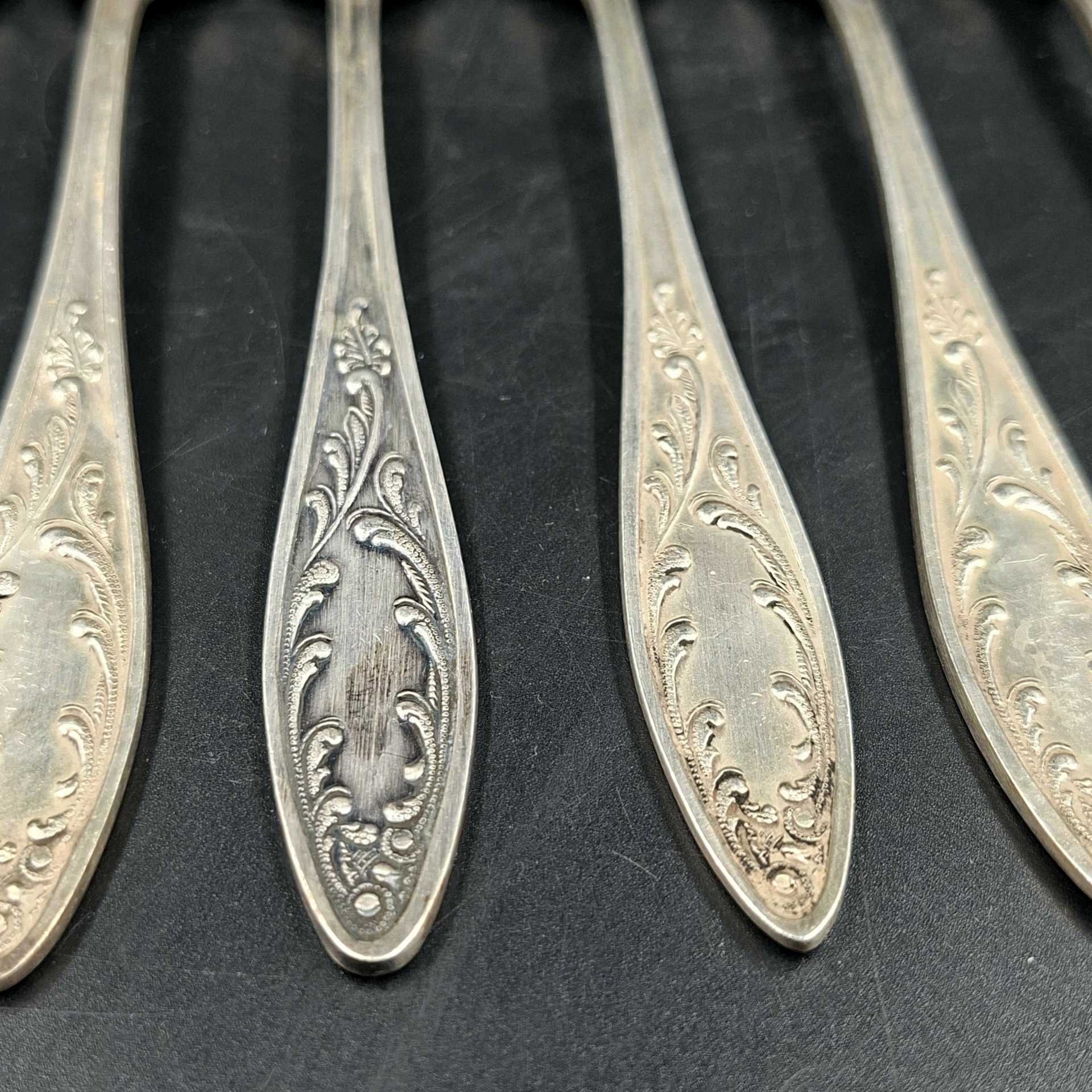 Набор из шести десертных/закусочных вилок "Пламя", мНЦ (медь-никель-цинк), Кольчугинский завод цветных металлов, СССР, 1960-1990 гг.