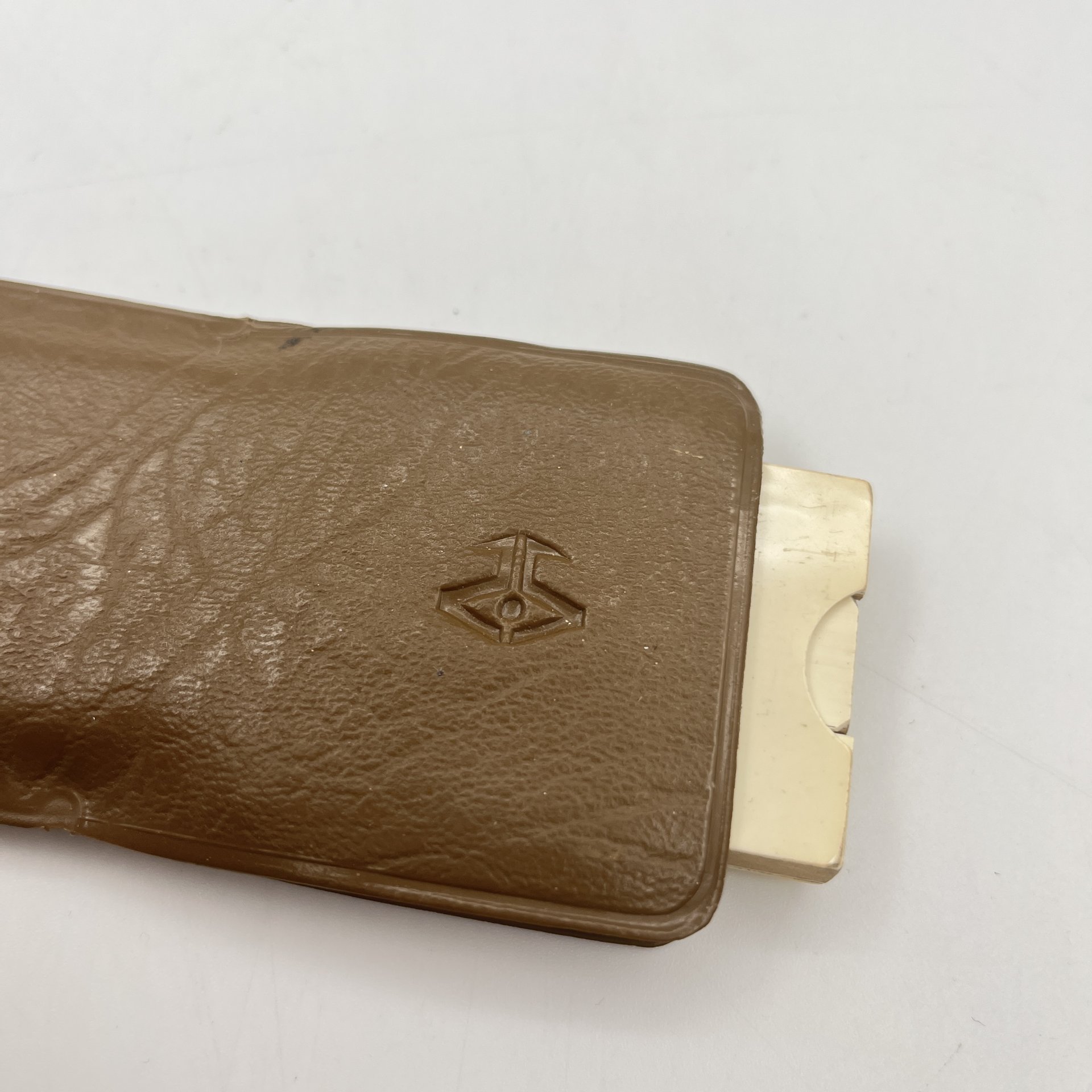 Линейка логарифмическая в кофре