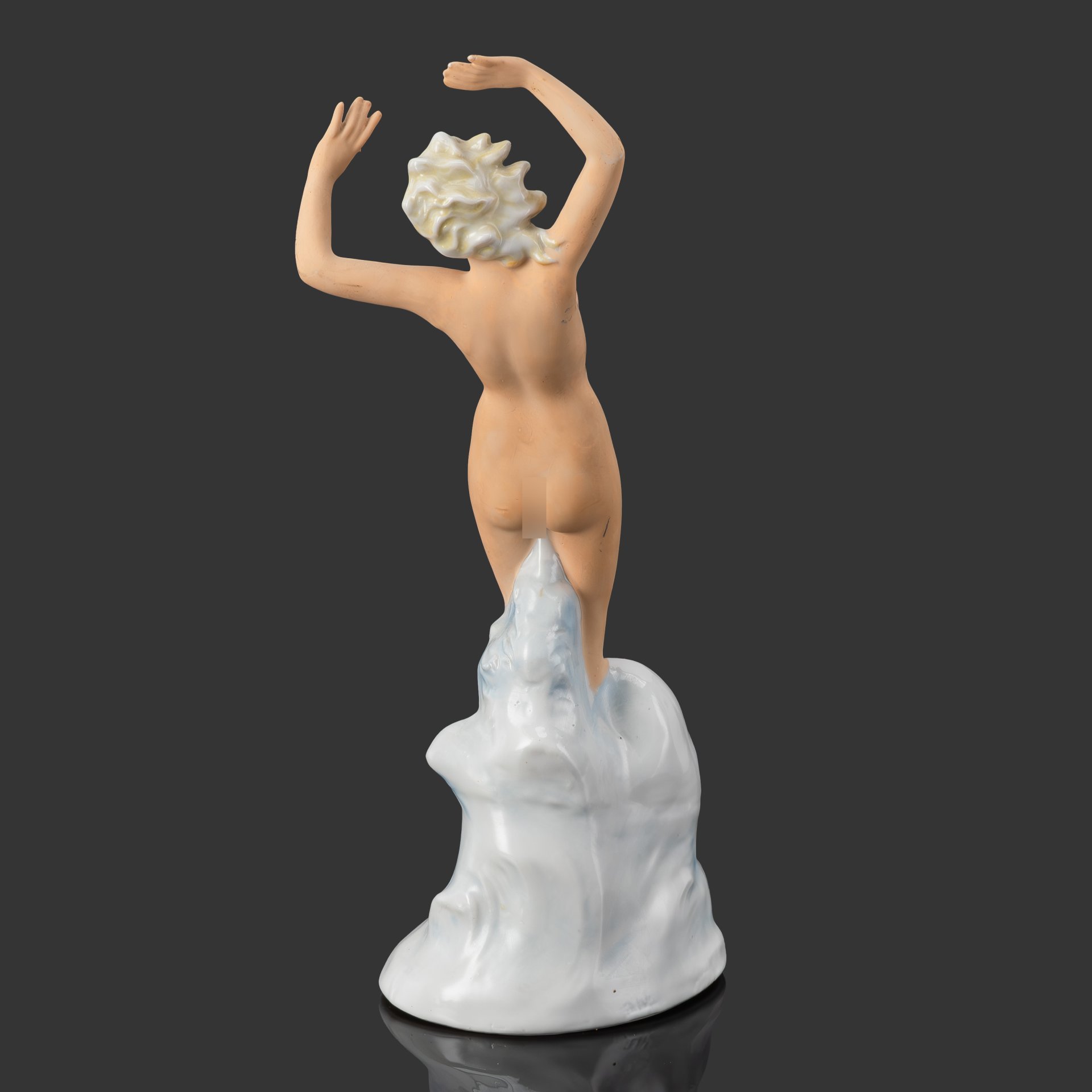Статуэтка "Афродита" ("Купальщица"), фарфор, роспись, Wagner & Apel, Германия, 1935-1951 гг.