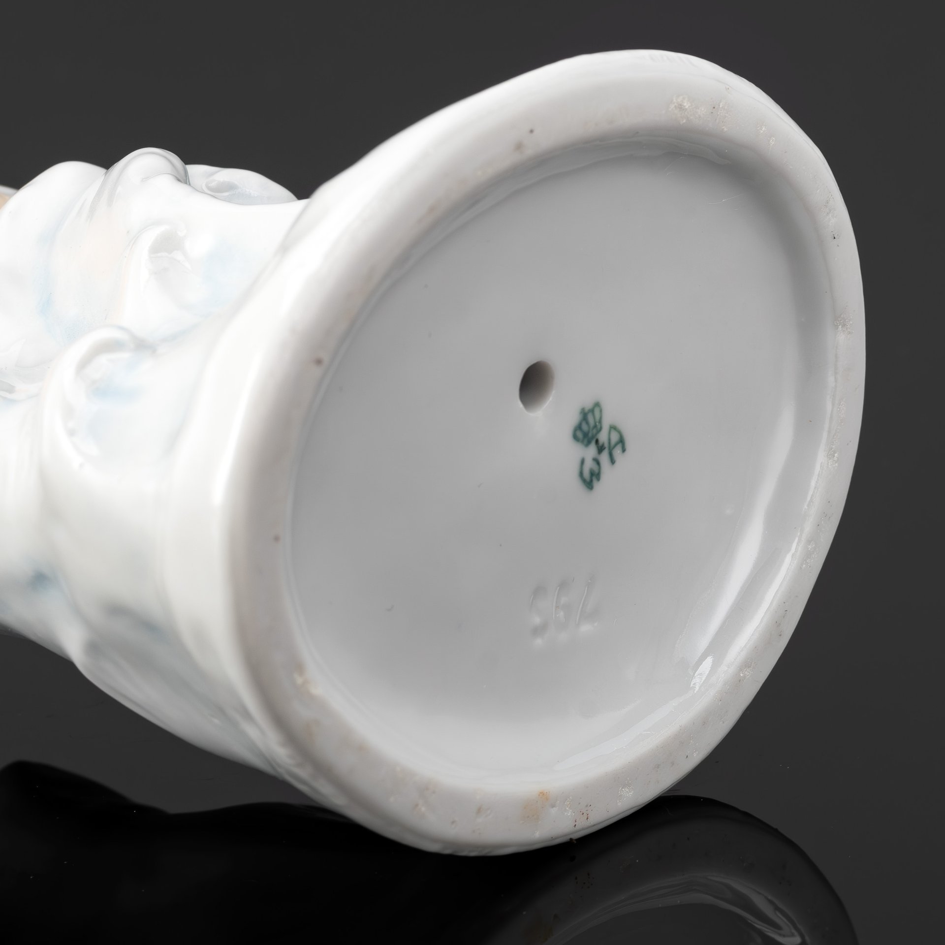 Статуэтка "Афродита" ("Купальщица"), фарфор, роспись, Wagner & Apel, Германия, 1935-1951 гг.