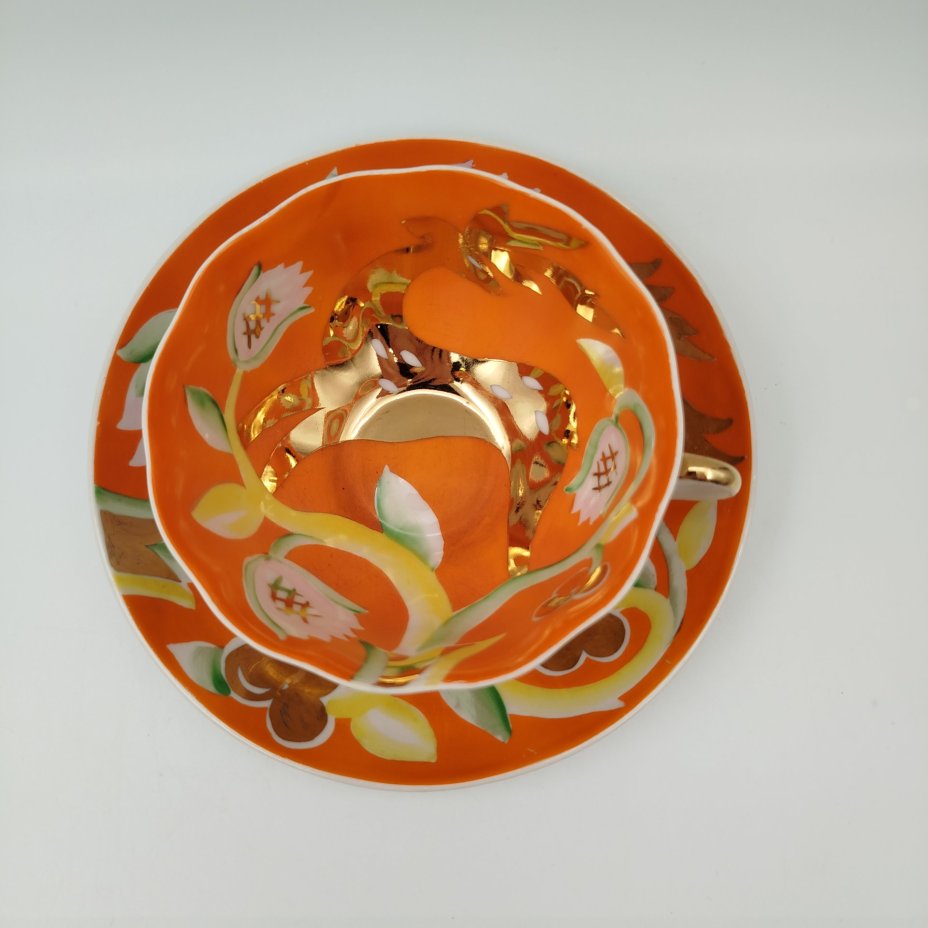 Пара чайная "Золотой олень", автор росписи П.В. Леонов, фарфор, крытье, роспись, золочение, Дулевский фарфоровый завод (Дулёво), СССР, 1952-1964 гг.