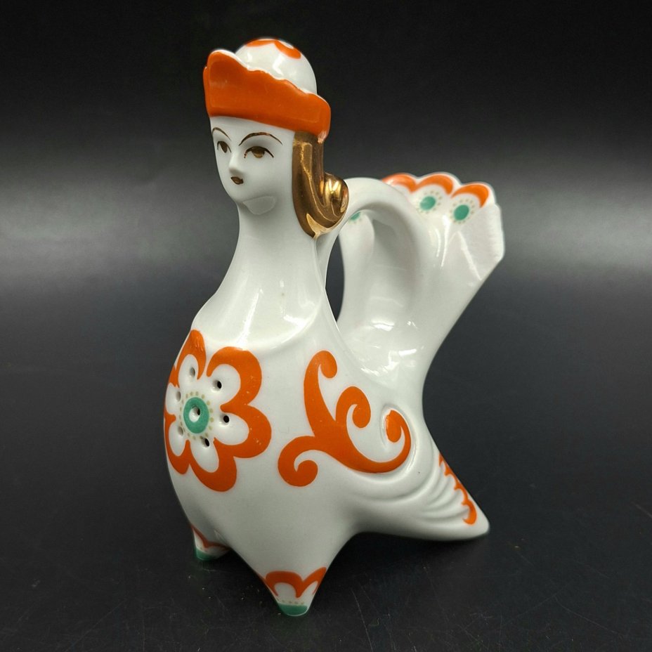 Солонка "Сирин", фарфор, крытье, золочение, Ленинградский фарфоровый завод (ЛФЗ), СССР, 1970-1992 гг.