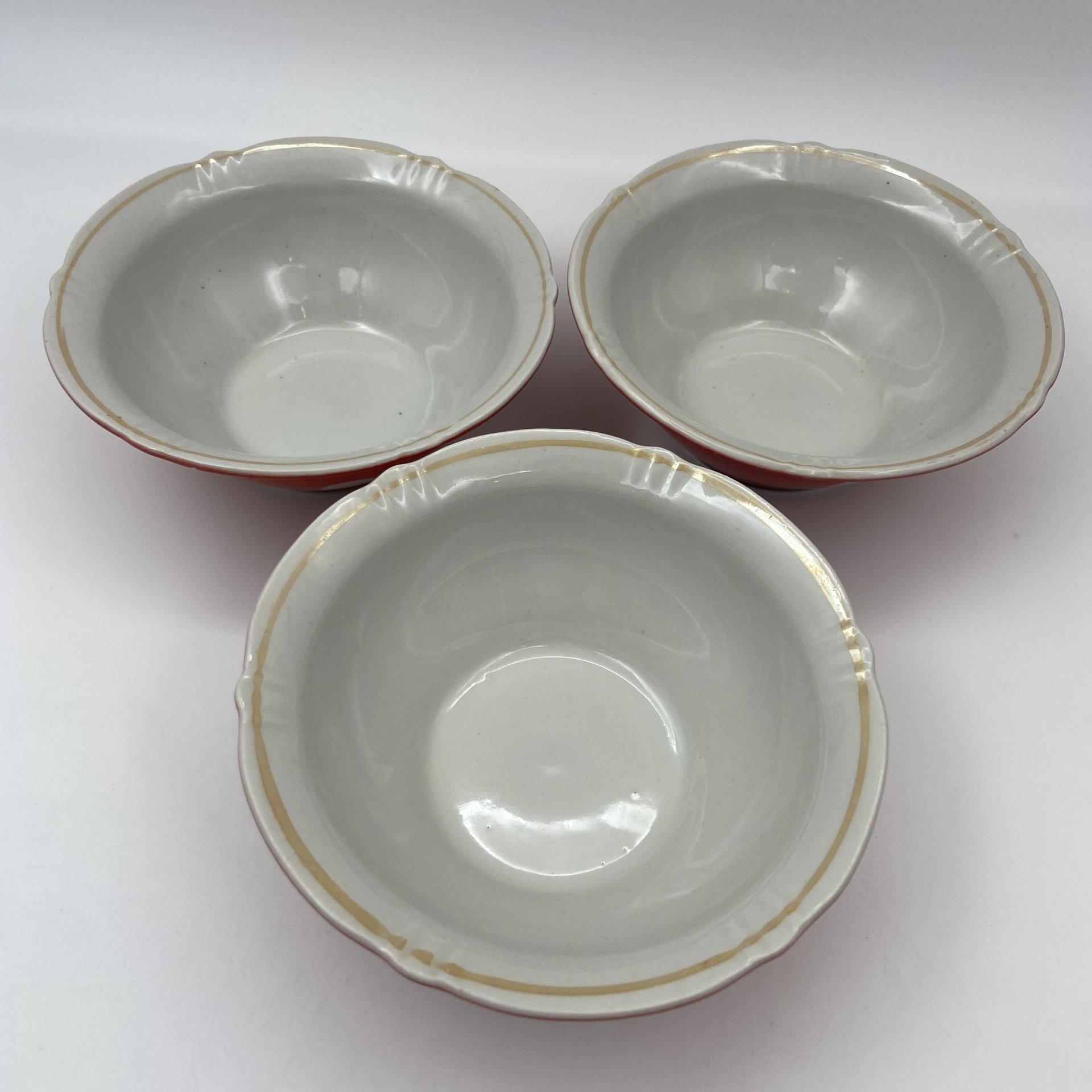 Набор пиал на 3 персоны с декором "белый горошек", фарфор, крытье, Дружковский фарфоровый завод, СССР, 1974-1991 гг.