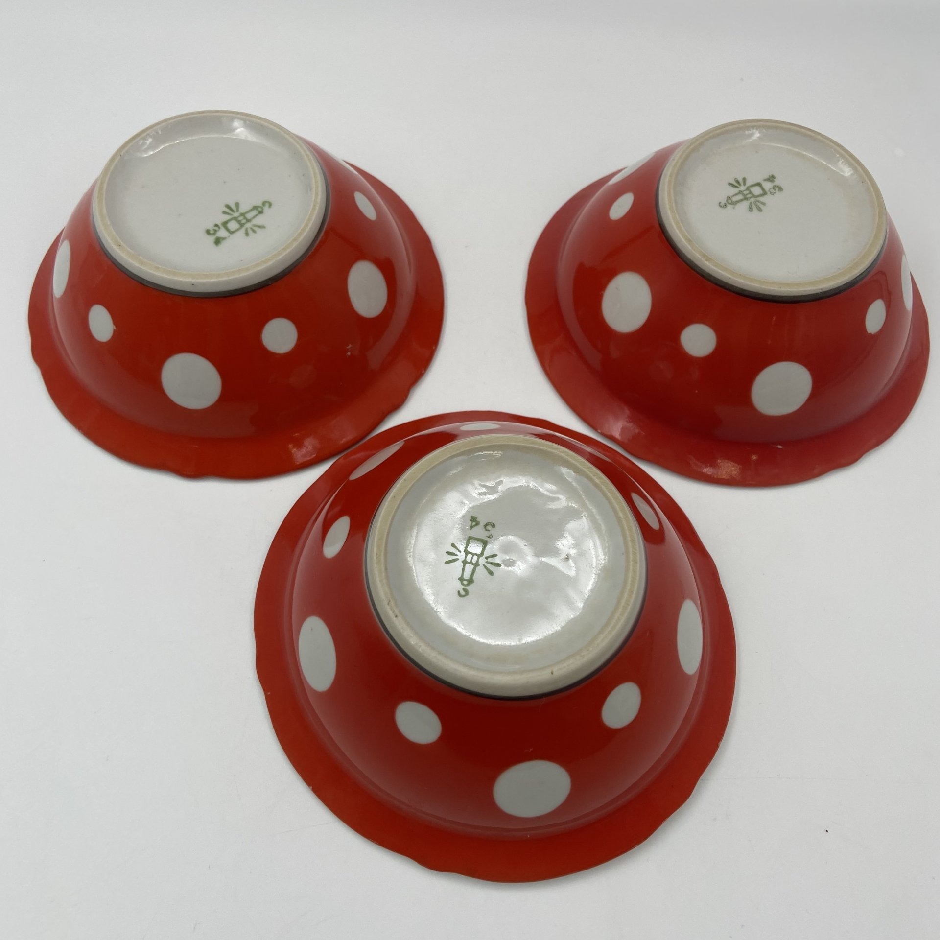 Набор пиал на 3 персоны с декором "белый горошек", фарфор, крытье, Дружковский фарфоровый завод, СССР, 1974-1991 гг.