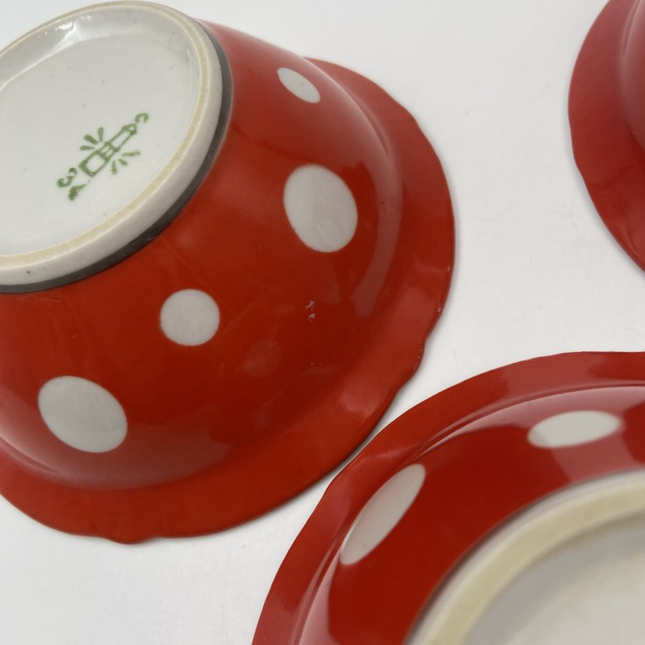 Набор пиал на 3 персоны с декором "белый горошек", фарфор, крытье, Дружковский фарфоровый завод, СССР, 1974-1991 гг.