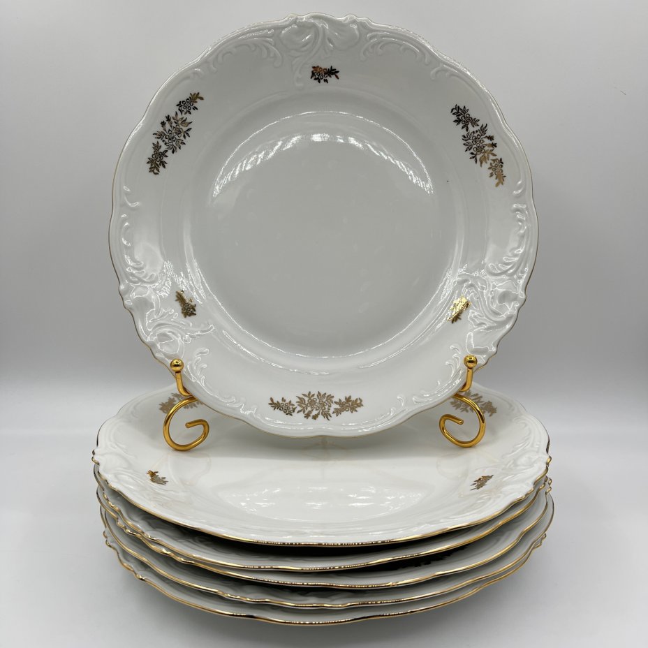 Набор обеденных тарелок с цветочным и рельефным декором на 6 персон, Walbrzych