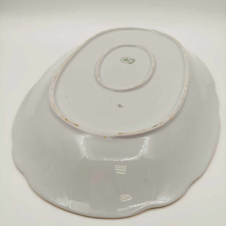 Блюдо "Мадонна", фарфор, деколь, люстр, золочение, Kahla, ГДР, 1967-1987 гг.