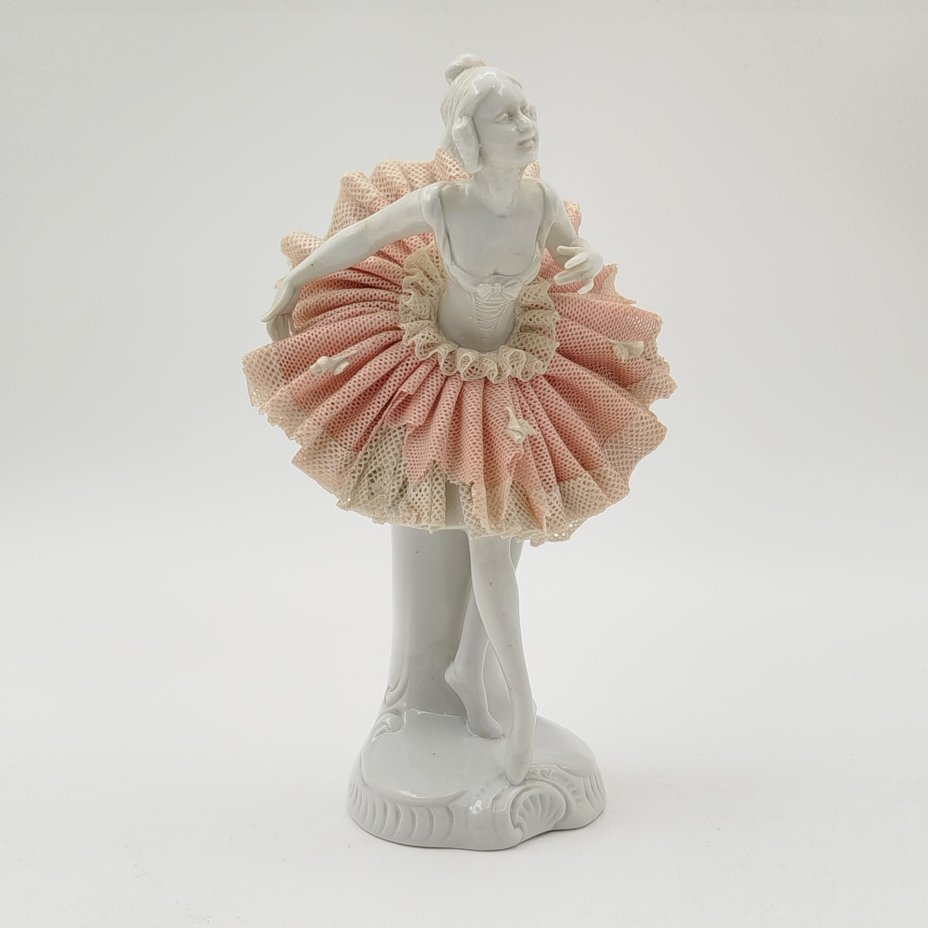 Статуэтка "Балерина", фарфор, кружевной фарфор, Unterweissbach Werkstätten (Унтервайсбах), Германия, 1958-1976 гг.
