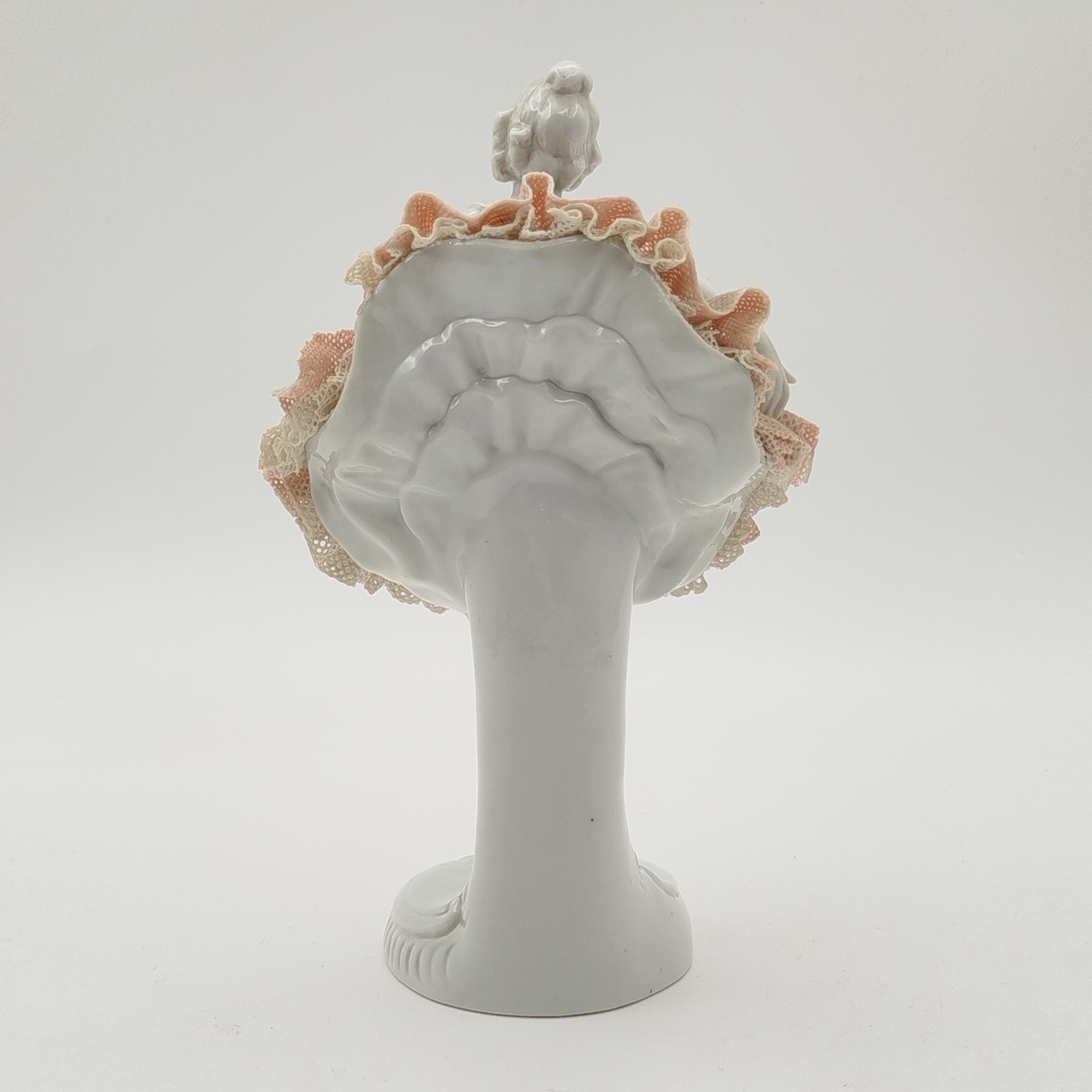 Статуэтка "Балерина", фарфор, кружевной фарфор, Unterweissbach Werkstätten (Унтервайсбах), Германия, 1958-1976 гг.