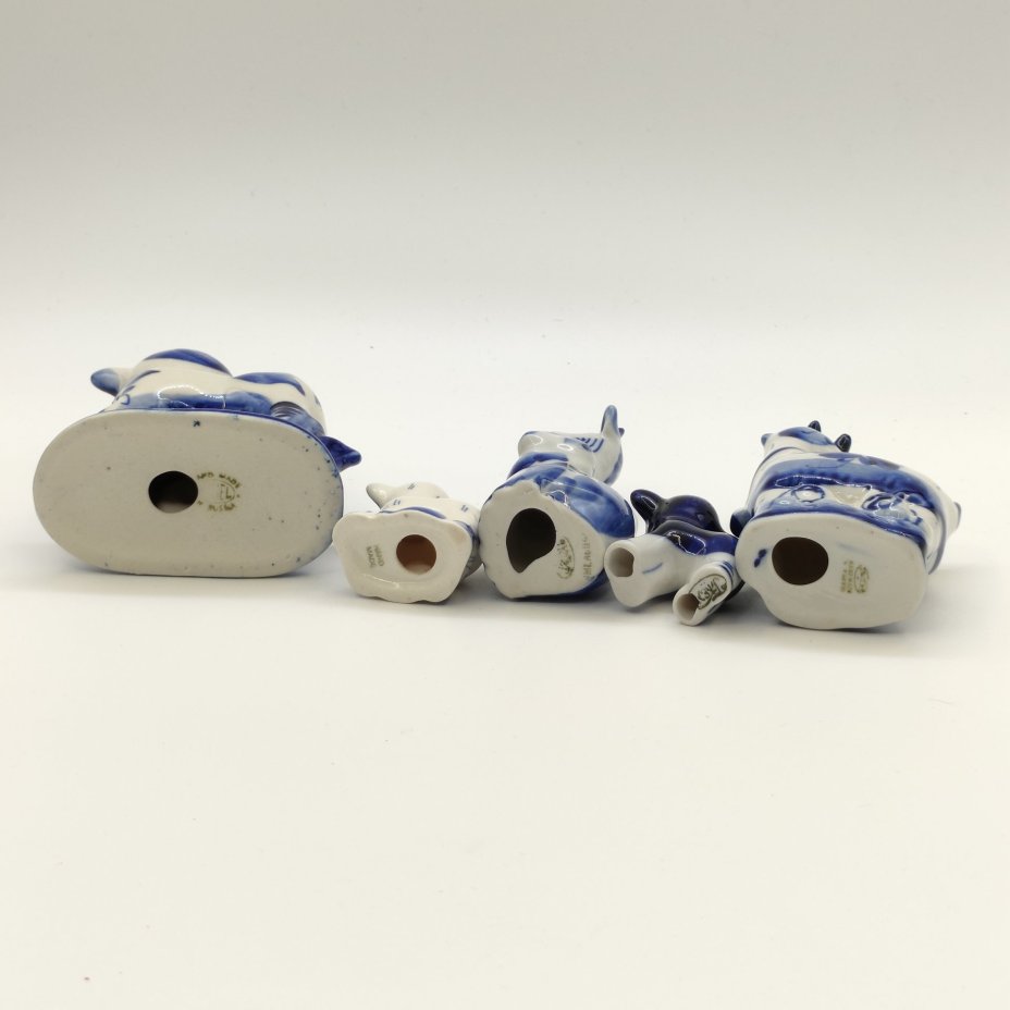 Набор из пяти статуэток "Козы", Гжель