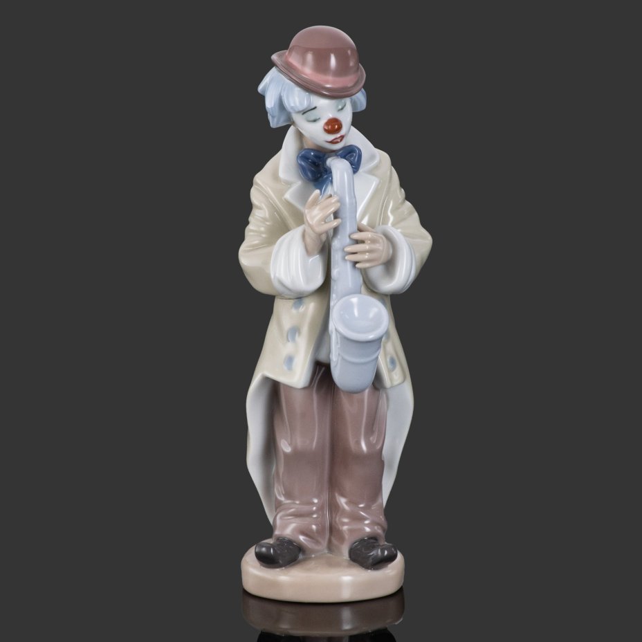 Статуэтка "Клоун, играющий на саксофоне", фарфор, роспись, Lladro, Испания, 1987 г.