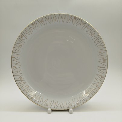 Блюдо сервировочное округлой формы с абстрактным декором на канте, фарфор, золочение, деколь, Volkstedt Beyer & Bock, ГДР, 1950-1980 гг.