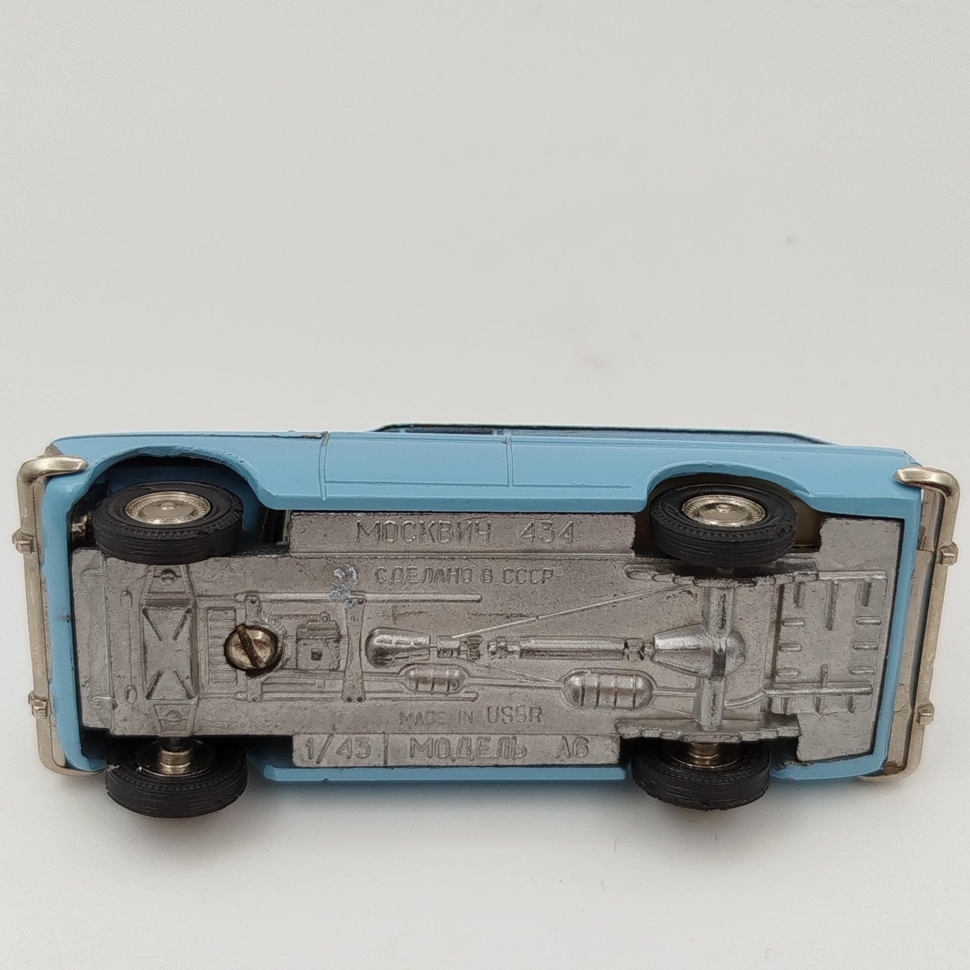 Модель автомобиля "Москвич 434. Модель А6"