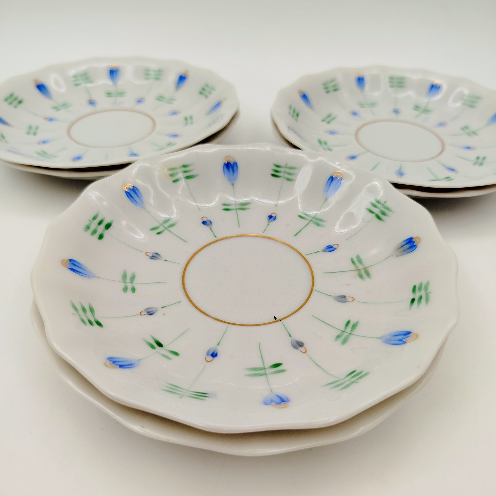 Сервиз чайный с цветочным декором на 6 персон (14 предметов), форма "Ампир", фарфор, роспись, золочение, Дмитровский фарфоровый завод (ДФЗ Вербилки), СССР, 1965-1991 гг.