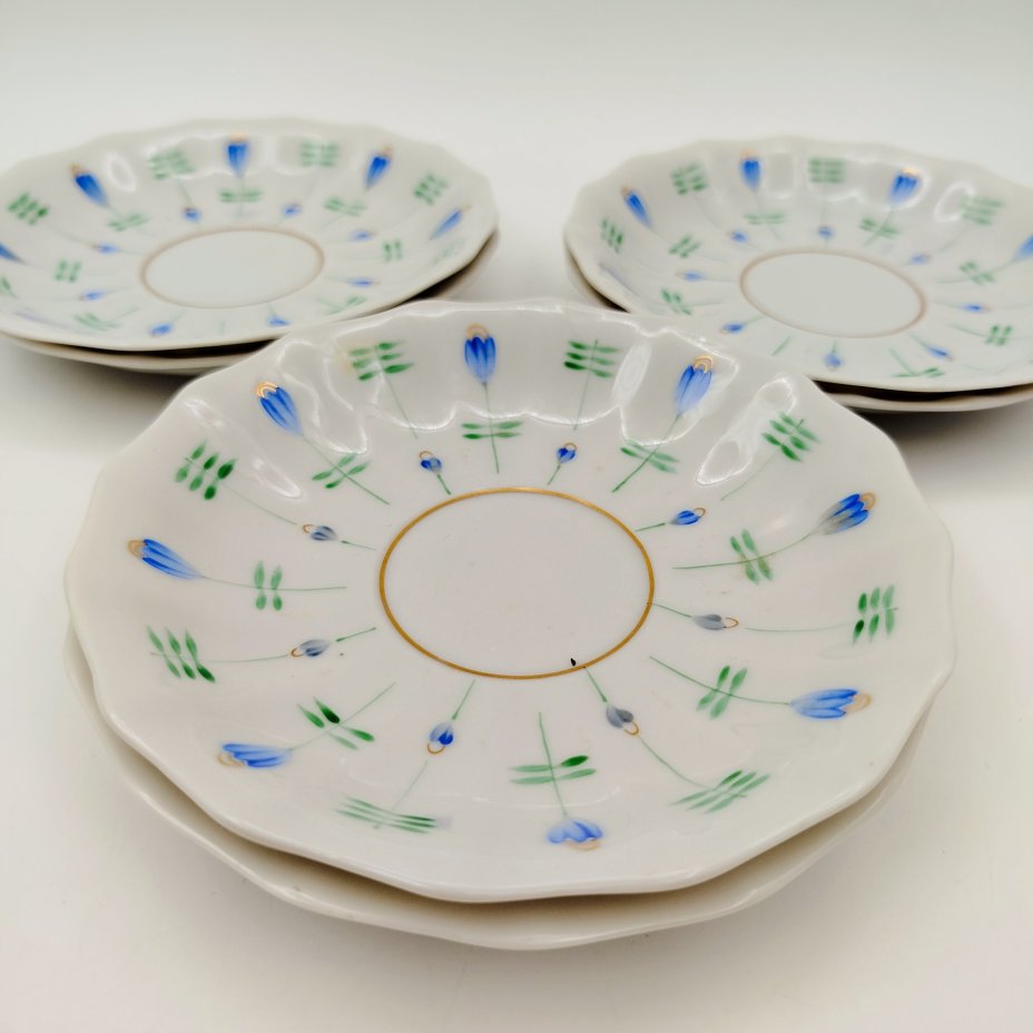 Сервиз чайный с цветочным декором на 6 персон (14 предметов), форма "Ампир", фарфор, роспись, золочение, Дмитровский фарфоровый завод (ДФЗ Вербилки), СССР, 1965-1991 гг.