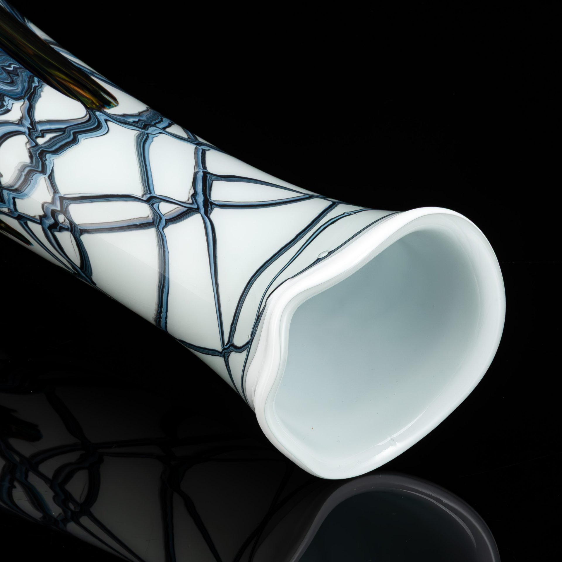 Ваза напольная (интерьерная) с фигурным бортом