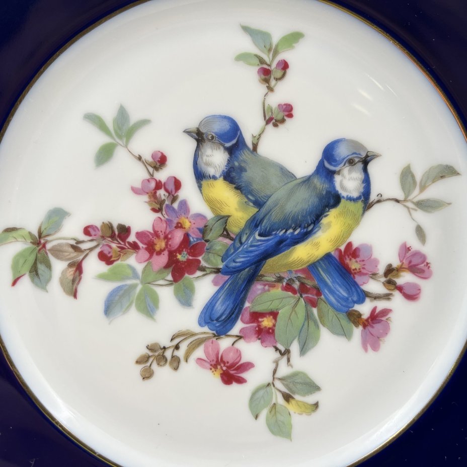 Тарелки с декором в виде птиц и кобальтовым кантом (2 шт.), Мануфактура Josef Kuba